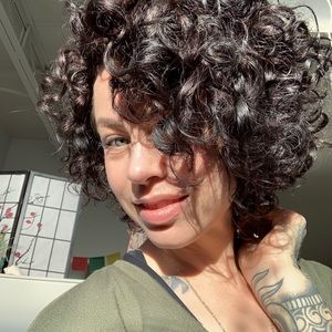 Meet your Posher, Abby